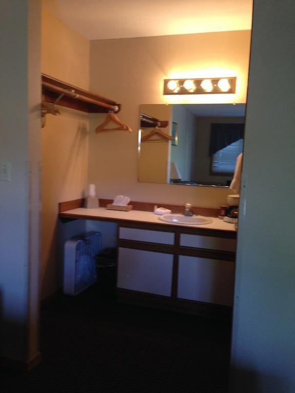 Lakeshore Inn & Suites Anchorage Cameră foto