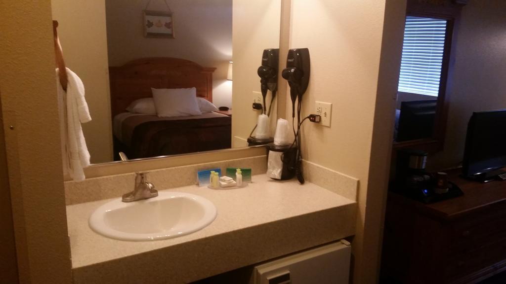 Lakeshore Inn & Suites Anchorage Cameră foto